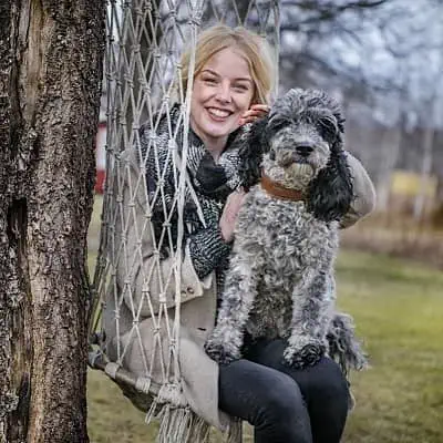 Ida Engvoll with her dog