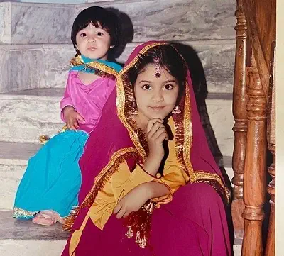 Muskan Jattana with her little sister