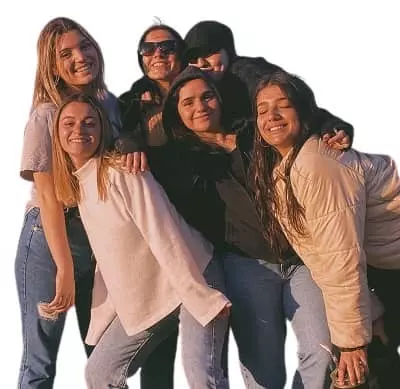 Abril Di Yorio with her friends