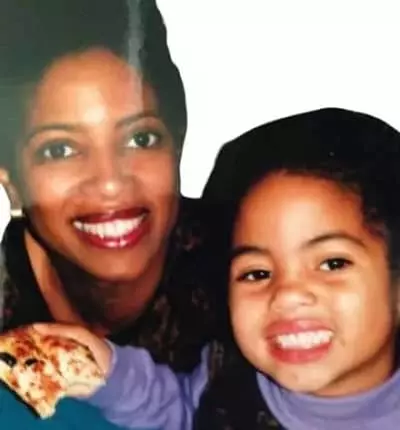 Camille Hyde with mother Beverly Lancasterwebp