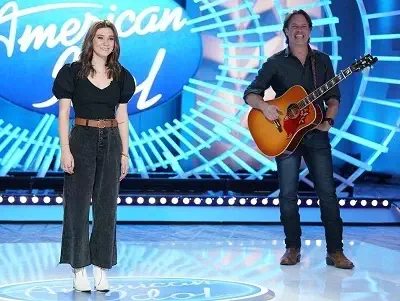 Cadence Baker in American Idol Season 20 with her dad Shane Baker