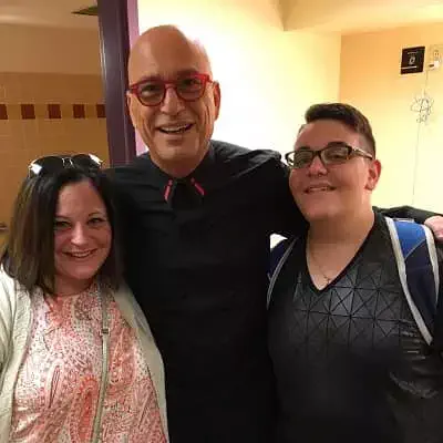 Christian Guardino with his mother Beth Guardino and Howie Mandel