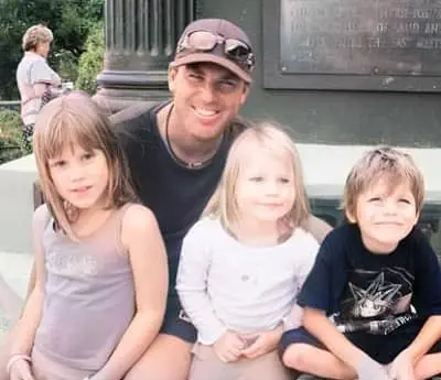 Shane Warne with his kids Summer Warne, Brooke Warne, Jackson Warne