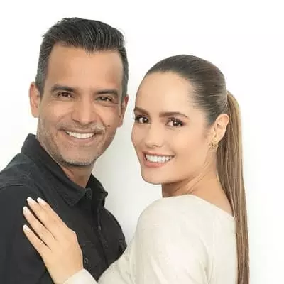 Ana Lucía Domínguez with her husband Jorge Cárdenas