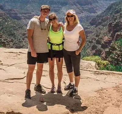 Ben Radcliffe with his mother Victoria Radcliff in Grand Canyon