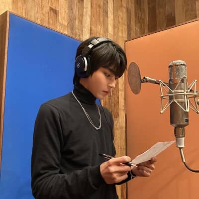 Hwang In Yeop during recording session