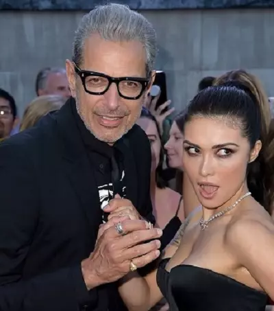 Daniella Pineda with Jeff Goldblum