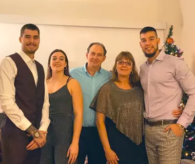Juancho Hernangomez with his father, mother, brother and sister