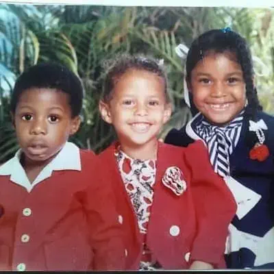Crystal Renay with her siblings Kevin Williams,Roxanne Williams