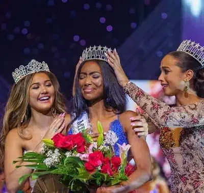 Taylor Hale Crowned Miss Michigan USA