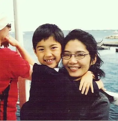 André Dae Kim with his mother
