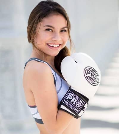 Bella Shepard Loves Boxing