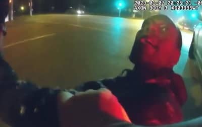 Tyre Nichols struggling with officers of Memphis Police Department