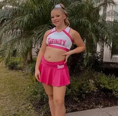 Cheerleader Tristyn Bailey