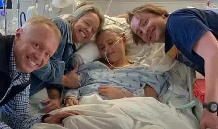 Liza Burke opened eyes at hospital