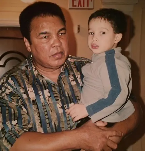 Biaggio Ali Walsh with Grandfather Mohammad Ali