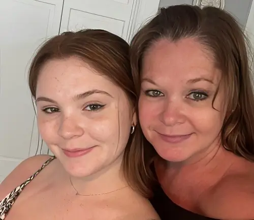Kelsey Rose Healey with her mother